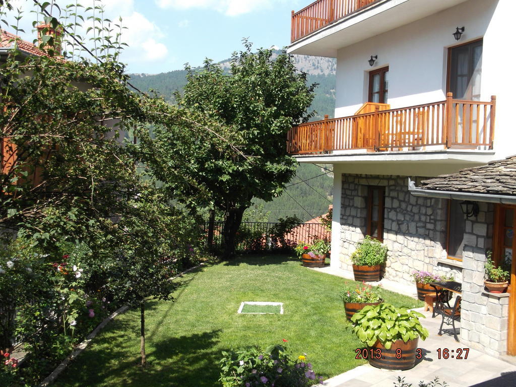 Hotel Olympic Metsovo Esterno foto