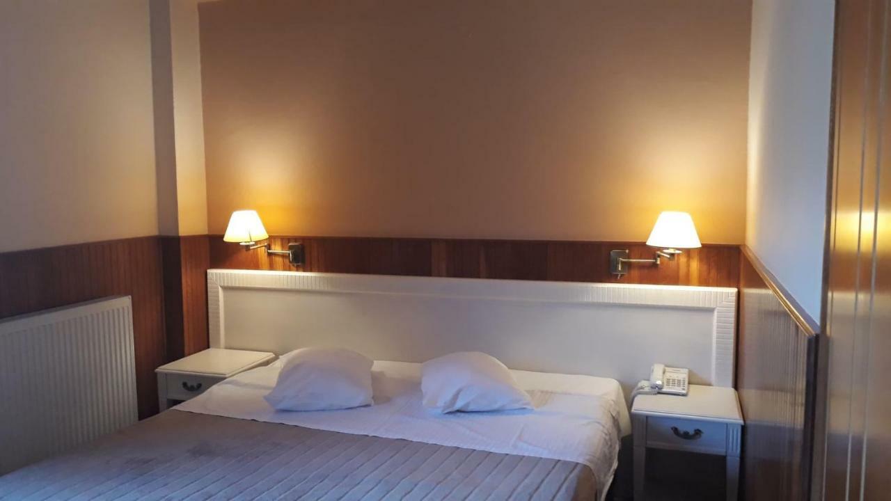 Hotel Olympic Metsovo Esterno foto